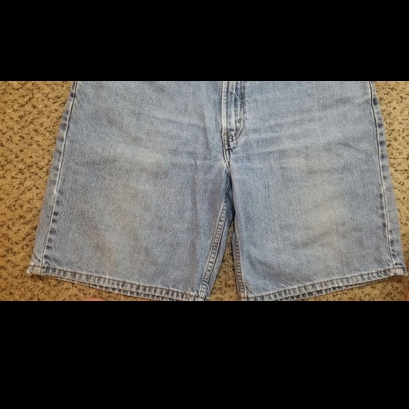 Levi's High Waist Denim Shorts Relaxed Fit W36 - Picture 4 of 9
